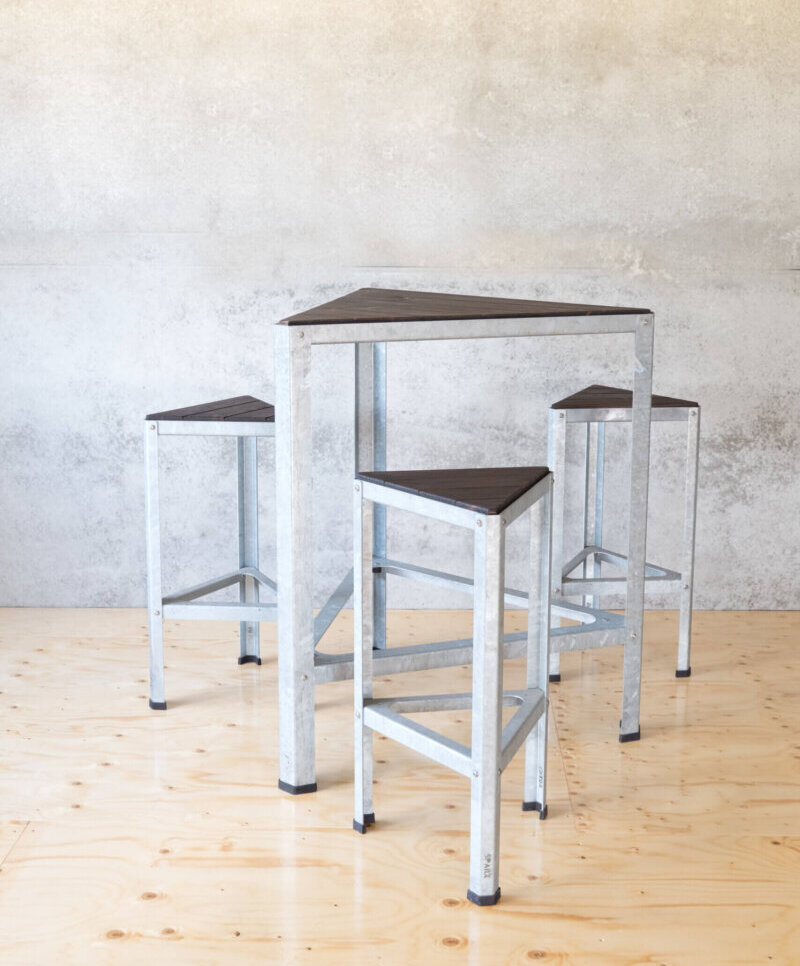 sparx statafel met krukken